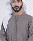 Emirati Winter Kandora | Trendy Tarboosh & Wrinkle-Resistant Fabric