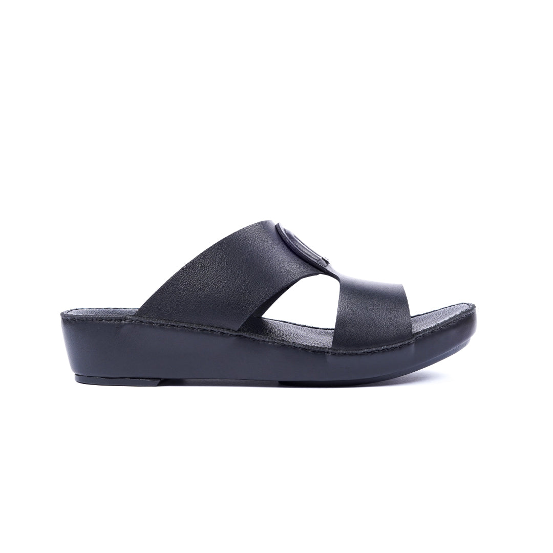 2047 Sandal